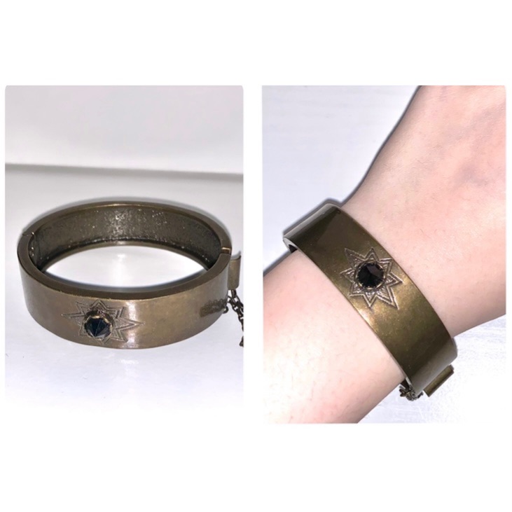 Jewelmint Rustic Bronze Gold Bracelet With Black Center Stone